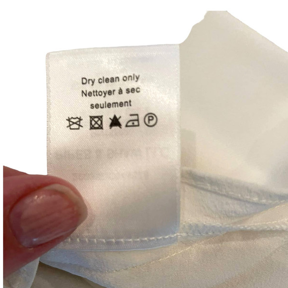 Veronica BEARD OFF WHITE SILK SLEEVELESS TOP - Picture 8 of 9